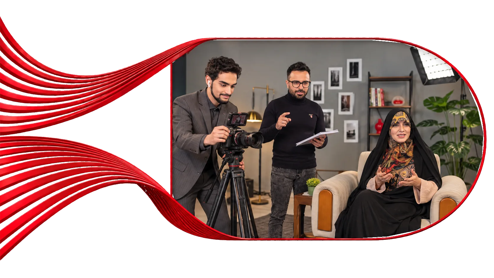 Ravirale studio production frame true transparent